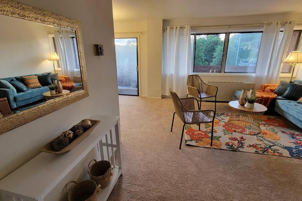 Apartment, One Bedroom Arlington Eksteriør bilde